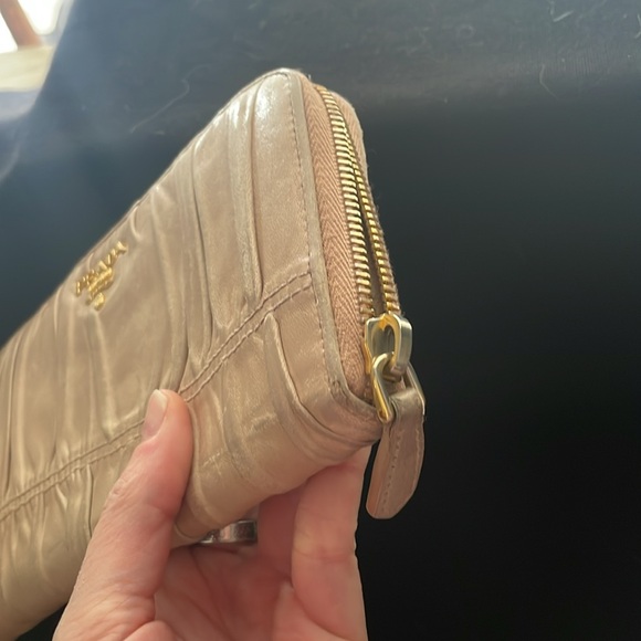 prada nappa zip around wallet - Picture 7 of 12